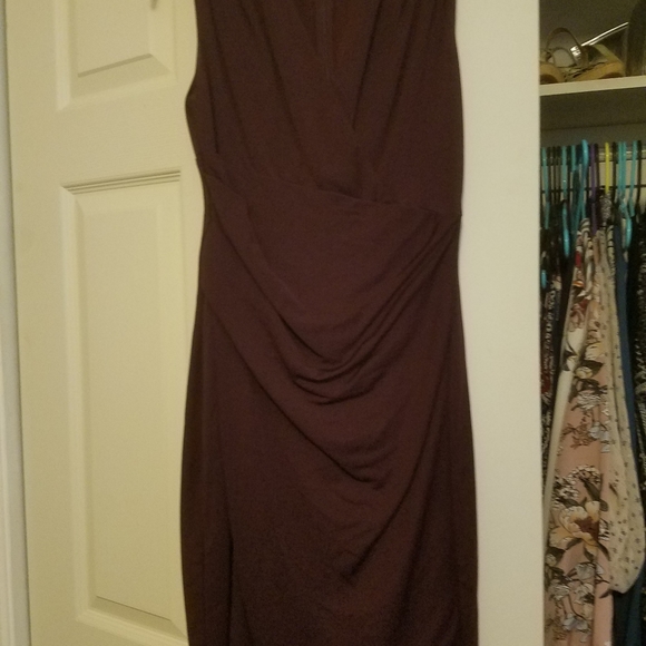 Wine red dress. Size 4 - Picture 1 of 2